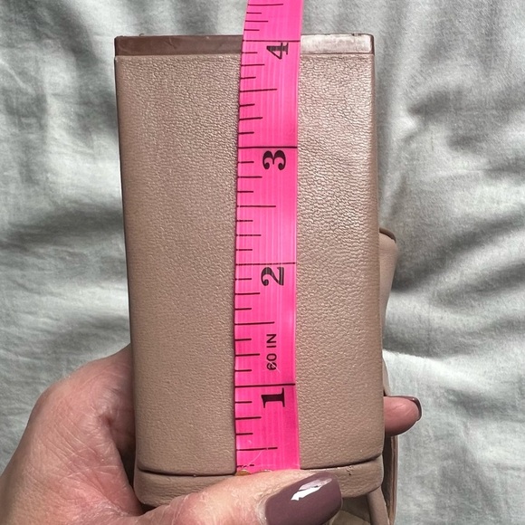 Beige Women’s Heels/Pumps, Size 7.5M - Picture 9 of 9